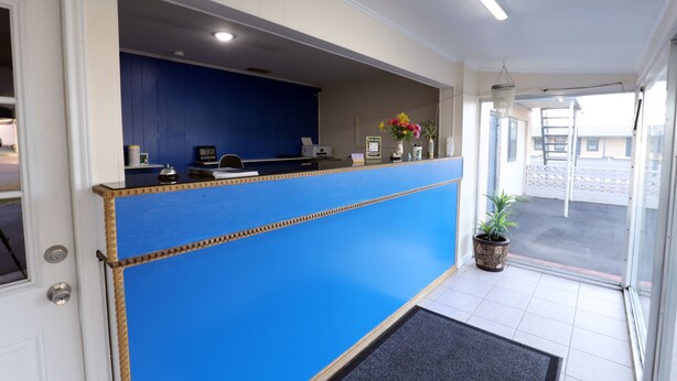 Reception - Economy Inn Kingsville (Kingsville)