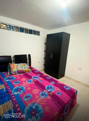 1 間睡房、Wi-Fi、床單