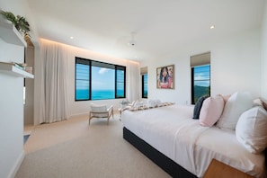 4 bedrooms, desk, iron/ironing board, travel crib