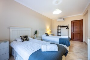 2 soverom, wi-fi (inkludert) og sengetøy