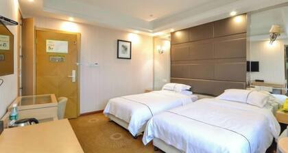 Xima Hotel (Taizhou West Station Branch)