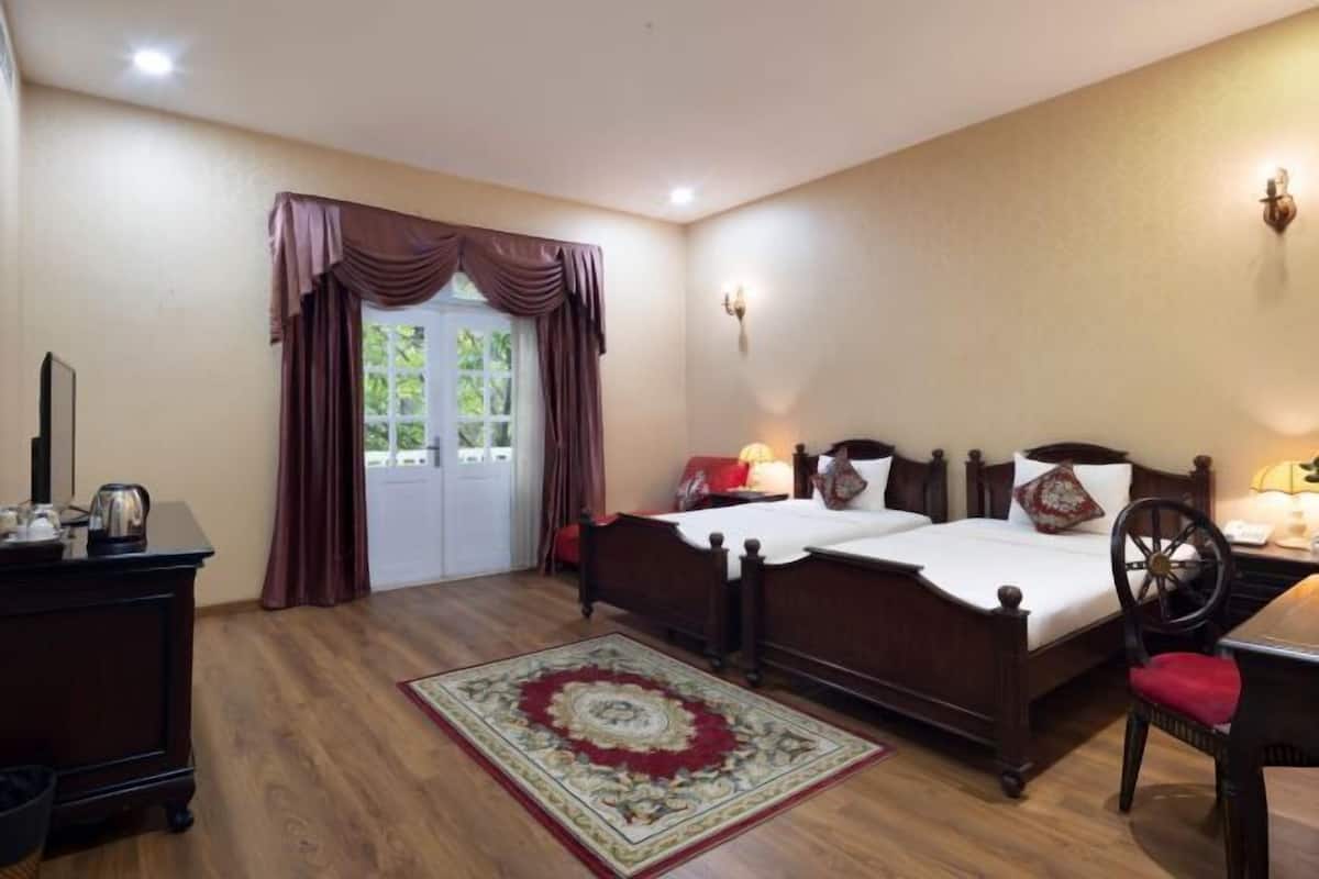 6 Schlafzimmer, Minibar, schallisolierte Zimmer, kostenloses WLAN