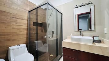 Hårtork och handdukar