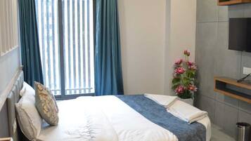 Royal Suite | 1 bedroom, soundproofing, free WiFi