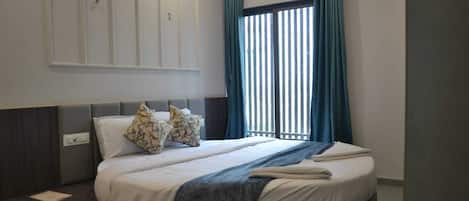 Royal Suite | 1 bedroom, soundproofing, free WiFi