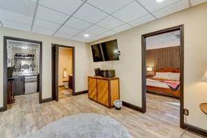 1 bedroom, iron/ironing board, WiFi, bed sheets - Cozy, Pet-Friendly Retreat in Hickory w/ Fire Pit! (Hickory)