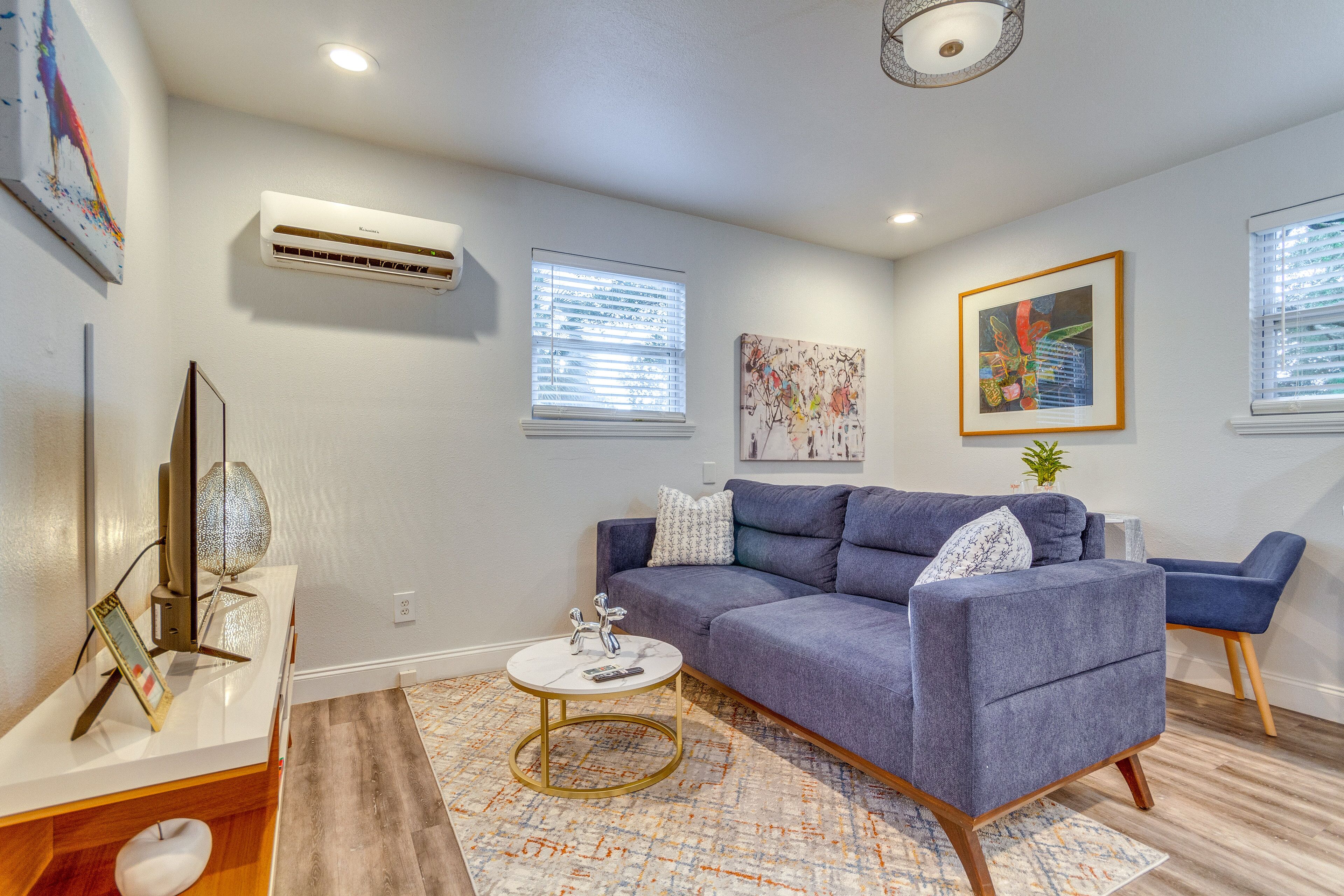 'The Dragonfly House' - Walk to Downtown Pensacola