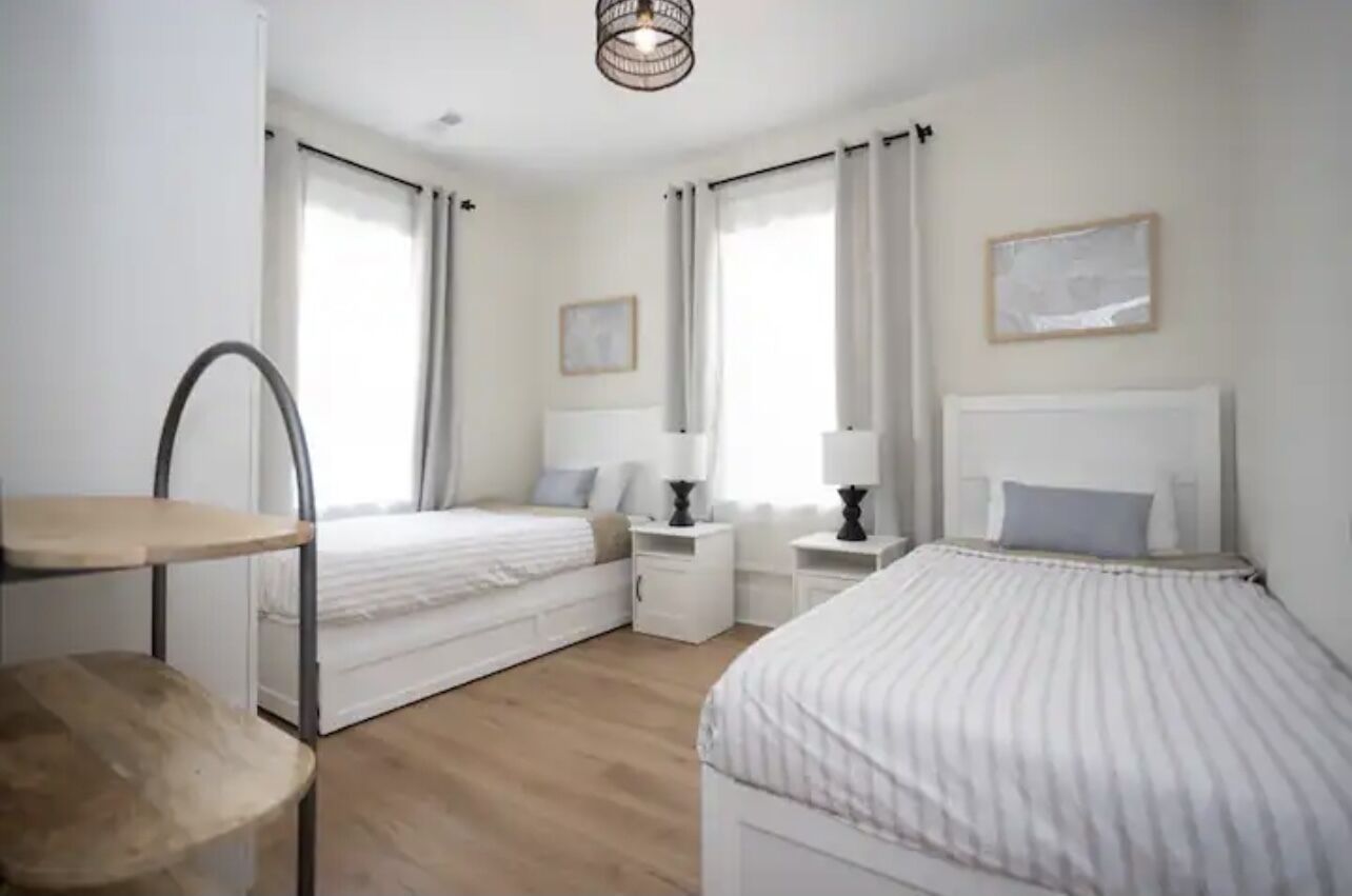 2 chambres, bureau, Wi-Fi gratuit, draps fournis