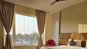 Basic Suite - Four Leaf Hotel Akosha (Varanasi)