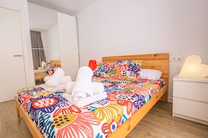 1 bedroom, free WiFi, bed sheets