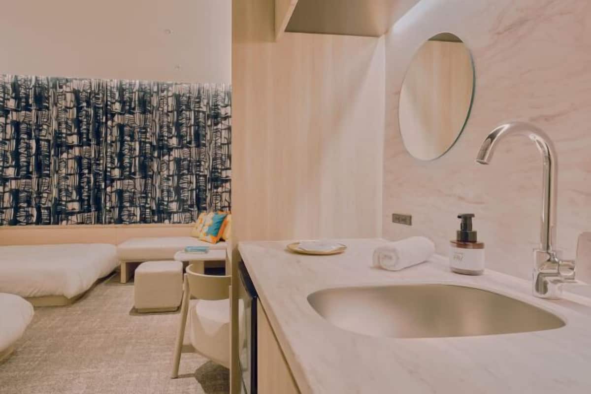 Coffres-forts dans les chambres, rideaux occultants, Wi-Fi gratuit