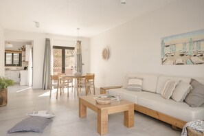 Living area - Villa Karma - Unalome Villas (Antipata)