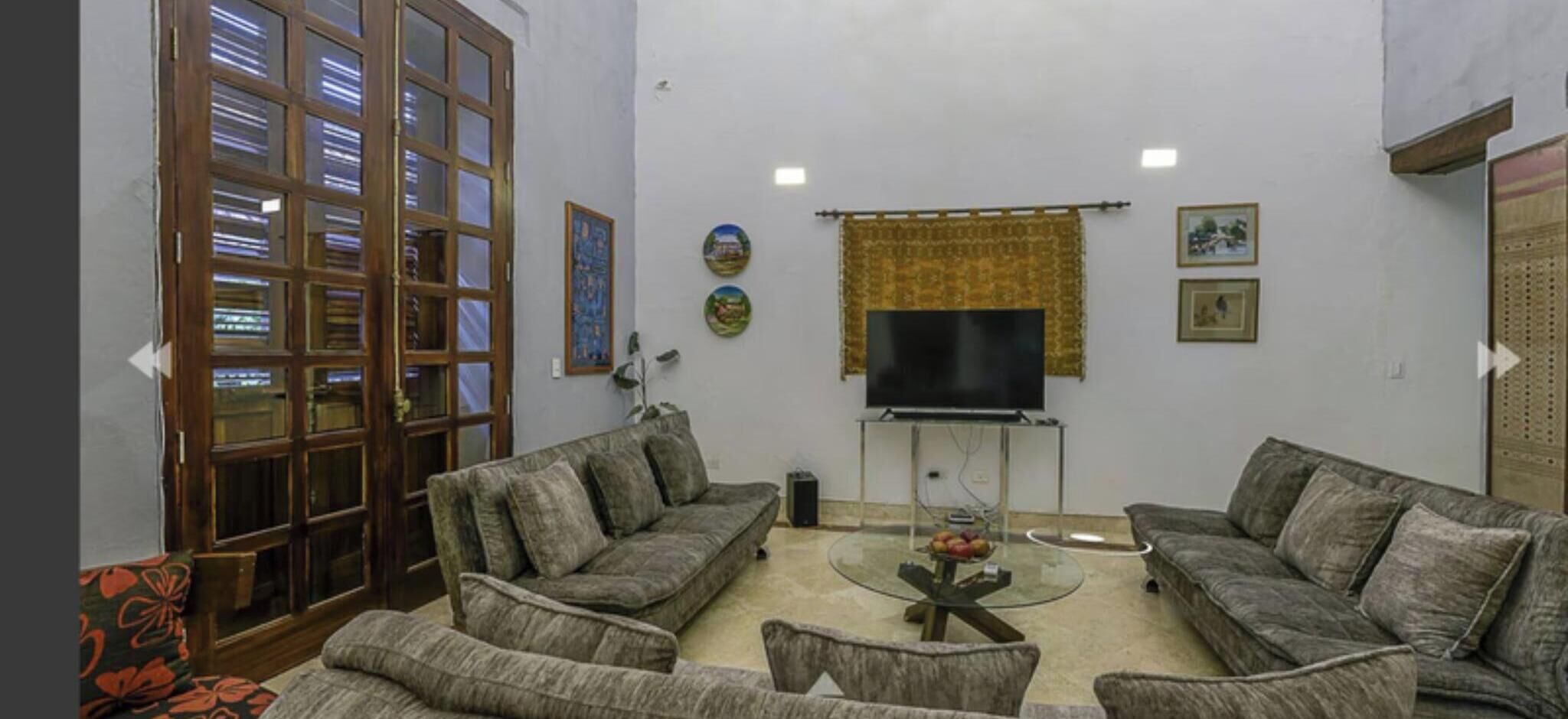 Apartamento, 3 quartos | Sala de estar
