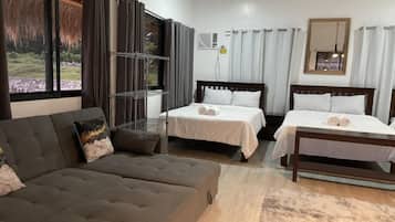 Vila com design assinado, vista para a praia, de frente para a praia | 1 quarto, individualmente decorados, individualmente mobiliados