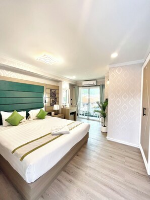 Executive Double Room | 1 bedroom, free WiFi, bed sheets