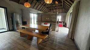 Classic Double Room | In-room dining
