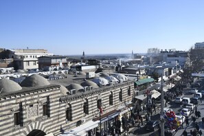Standard Room | Egyptian cotton sheets, premium bedding, free minibar items, desk - SUR PALACE HOTEL (Diyarbakir)