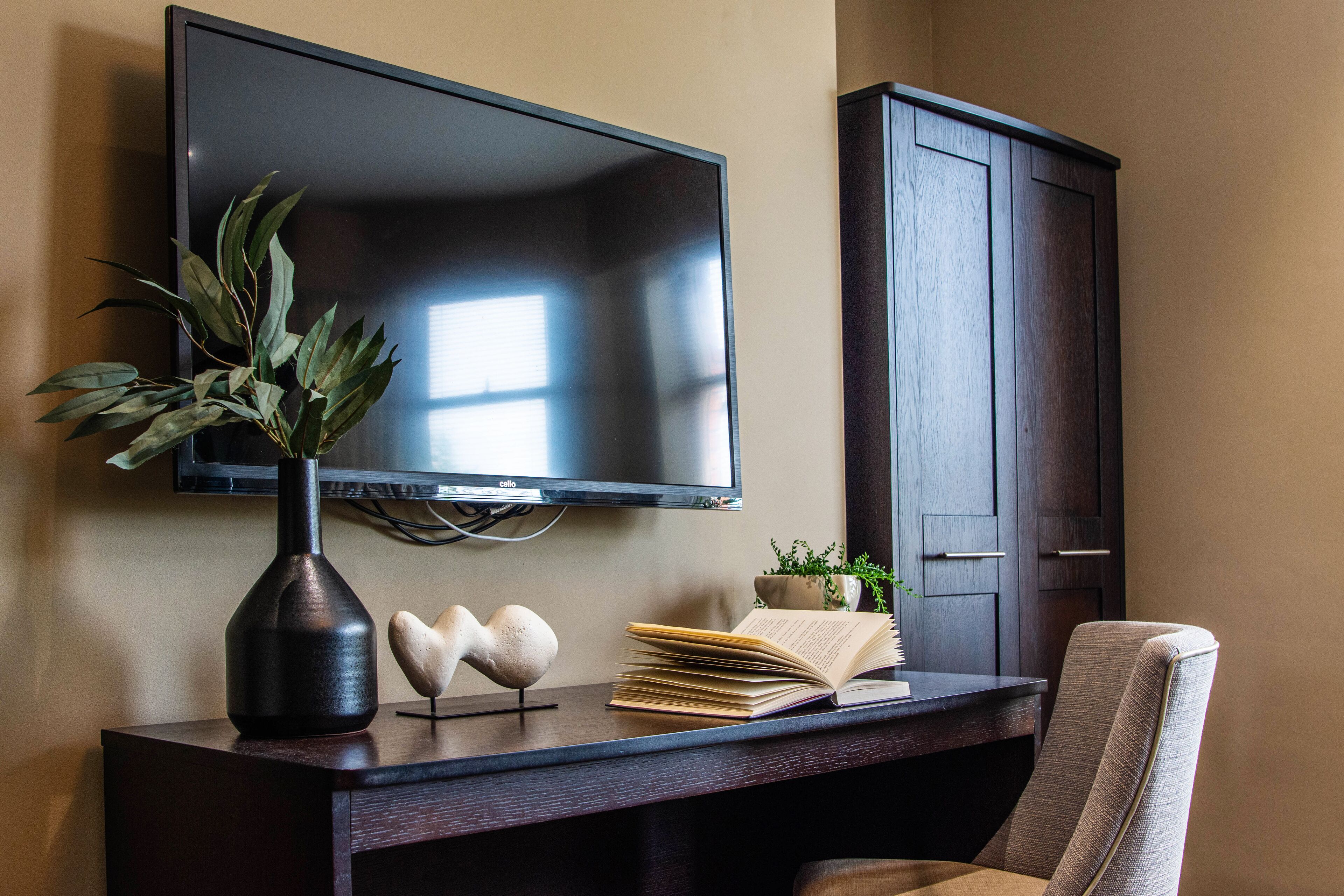 Studio Exclusive | Bộ đồ giường cao cấp, trang trí khác biệt 