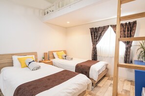 3 bedrooms, free WiFi, bed sheets - DogrunCafe&Resorts JENNIE West-Karuizawa "Moco" is perfect for groups and family trips! Pet Friendly Hotels (MIYOTA-MACHI KITASAKU-GUN)