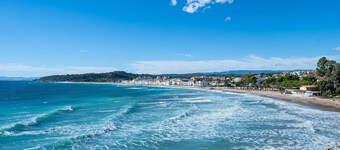 Holiday Home 'Ca La Montse' with Sea View, Private Terrace and Wi-Fi