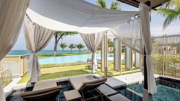 Seafront Pool Villa In Love Adult Only | Minibar, desk, soundproofing, free WiFi