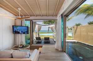 Seafront Pool Villa In Love Adult Only | Minibar, desk, soundproofing, free WiFi - The Little Shore Khao Lak by Katathani (Takua Pa)