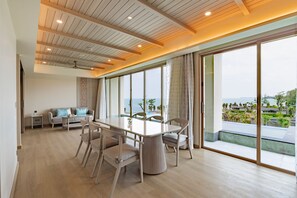 Living area - The Little Shore Khao Lak by Katathani (Takua Pa)