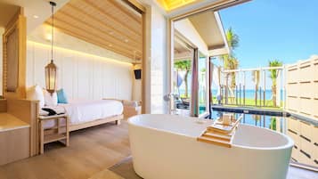 Seafront Pool Villa In Love