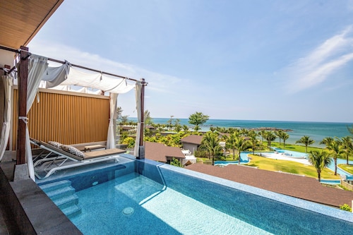 The Little Shore Khao Lak by Katathani