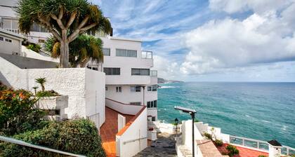 Vacation Apartment 'Atlántico' with Sea View, Private Terrace and Wi-Fi