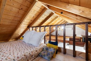 2 dormitorios, tabla de planchar con plancha, wifi gratis y ropa de cama