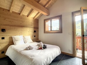 4 chambres, Wi-Fi gratuit, draps fournis