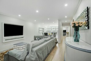 Spa - Villa 'Alegria Dream Home' with Private Terrace and Wi-Fi (Funchal)