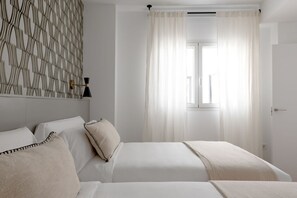 2 habitaciones, tabla de planchar con plancha, internet y ropa de cama 