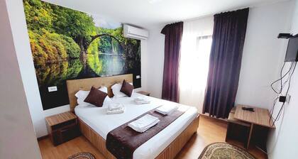 Paradiso Resort, im Herzen des Donaudeltas, 16 + 4 Zimmer fĂŒr max. 51 Personen