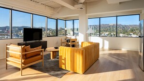 Studio – deluxe (Self Check-in with Virtual Front Desk) | Oppholdsområde