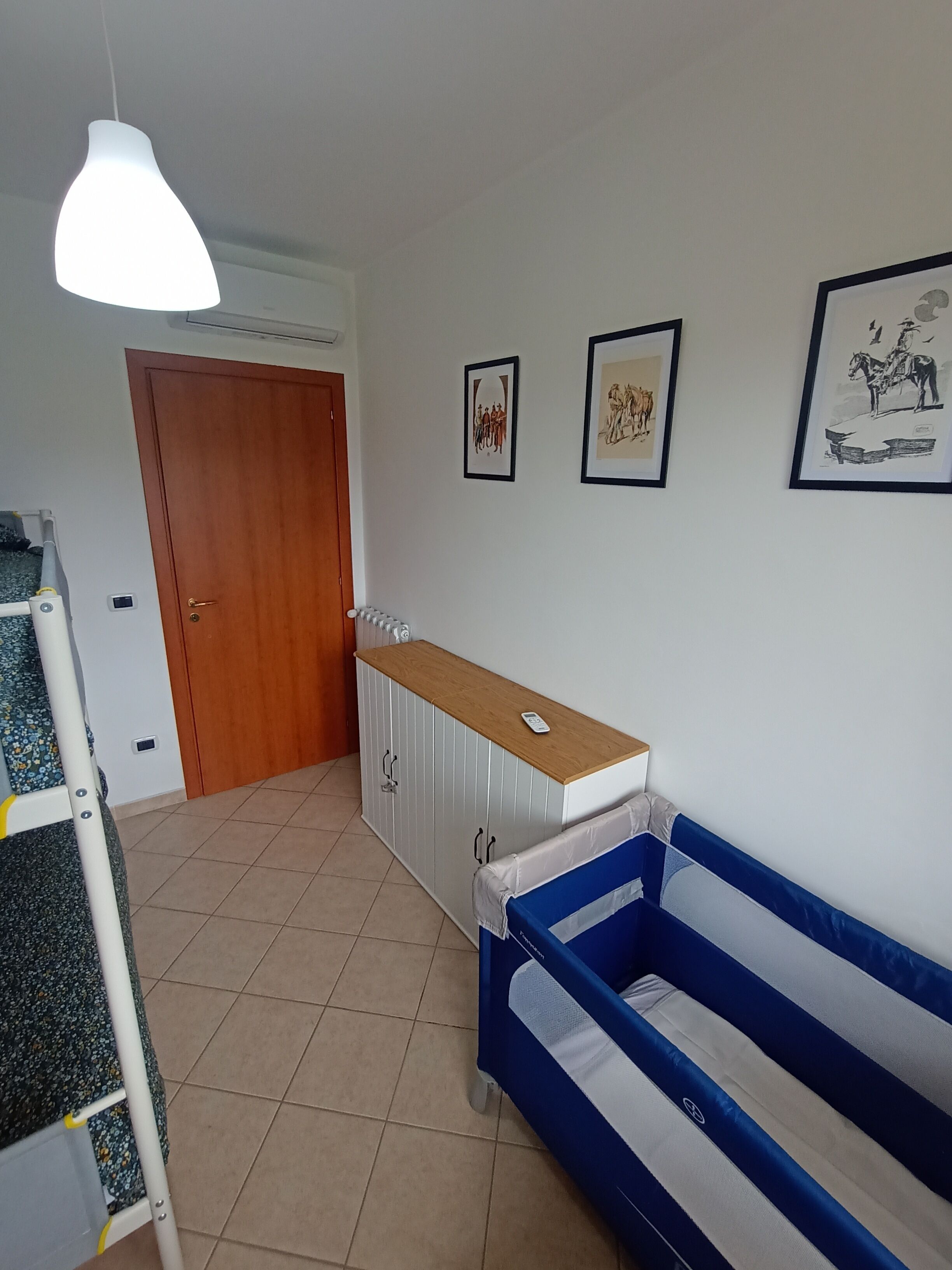 3 chambres, bureau, fer et planche à repasser, Wi-Fi