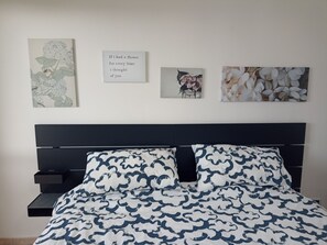3 habitaciones, escritorio, tabla de planchar con plancha y wifi 
