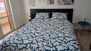 3 chambres, bureau, fer et planche Ă repasser, Wi-Fi