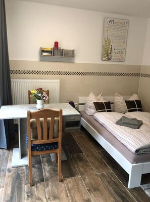 2 Schlafzimmer, Bettwäsche