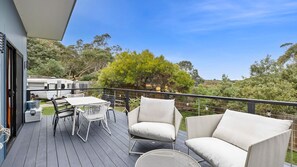 Outdoor dining - Blue Haven at Aireys (Aireys Inlet)