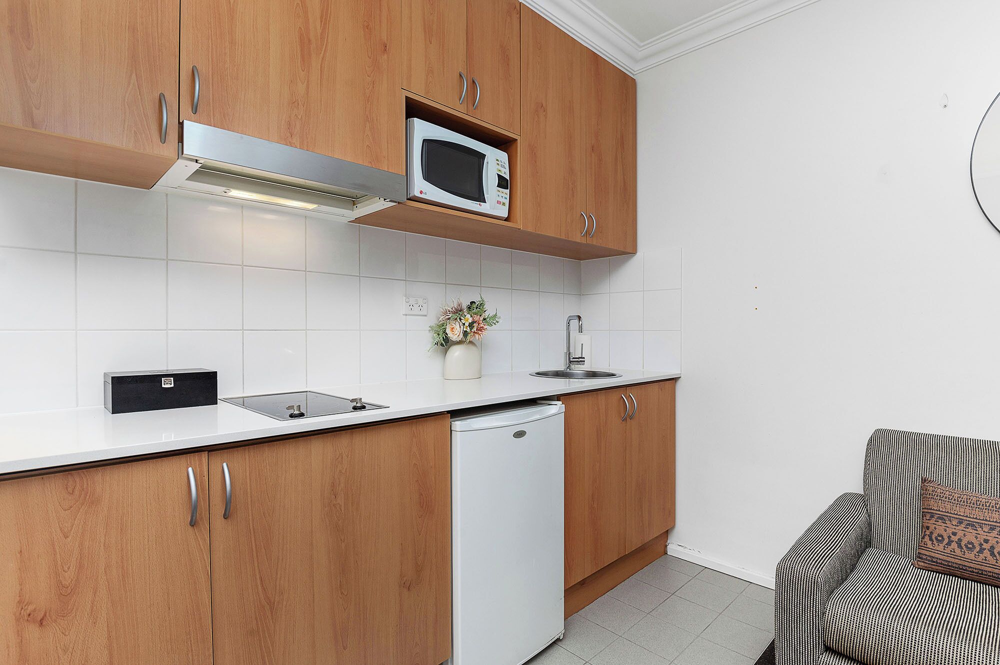 微波炉、炉灶、烤面包机、厨具/餐具