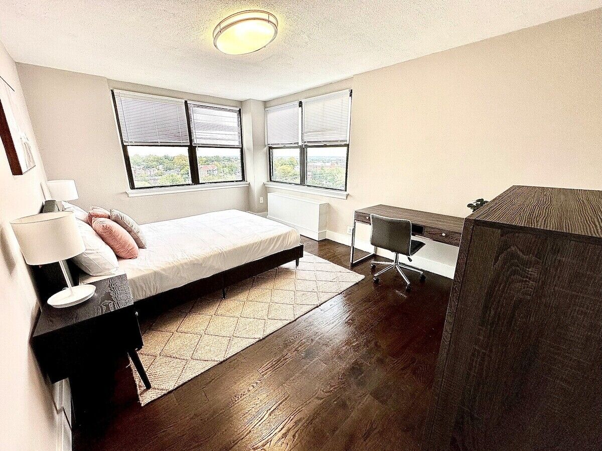 This apartment is a 2 bedroom(s), 1 bathrooms, located in Philadelphia, PA.
