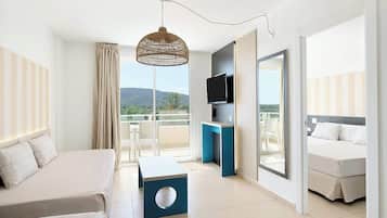 1 bedroom, minibar, in-room safe, desk