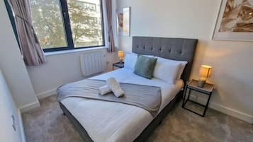 1 bedroom, iron/ironing board, travel cot, WiFi