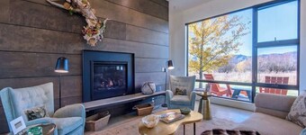 Teton Homestead: Private Retreat + Big Teton Views