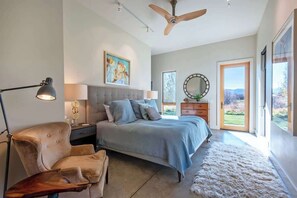 3 chambres, bureau, fer et planche à repasser, Wi-Fi gratuit