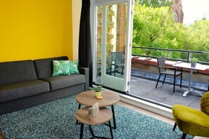 TV, offices - Stunning 45m2 Penthouse with Terrace (R-65-C) (Eindhoven)