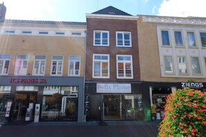 Exterior - Beautiful 60m² Apartment with Terrace (WA-7-A) (Tiel)