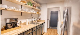 Travel for work - Stylish 3 BDR - Southern Georgia